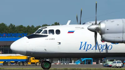 Новый самолет — это несколько лет разработки». Замглавы «ИрАэро» — о  безопасности полетов, резких скачках цен на билеты и будущем Ту-214 и Ил-96