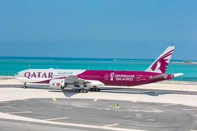 Qatar Airways показала лайнер мечты в аэропорту Борисполь на 4-ю годовщину  полетов в Киев