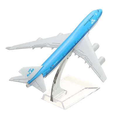 ✈ Авиакомпания KLM презентовала концепт нового экономичного самолета  Flying-V