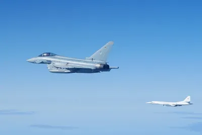 Самолеты НАТО перехватили над Балтией бомбардировщики и истребители РФ |  Европейская правда