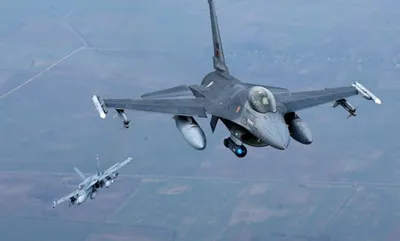 Лукашенко: самолеты НАТО \"смылись\", когда навстречу вылетели Су-30 -  02.03.2021, Sputnik Беларусь