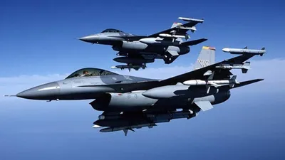 Столтенберг: 100 военных самолетов НАТО готовы к применению. У России ещё  есть шанс отказаться от нападения на Украину, иначе это дорого ей обойдётся  | Шарий.net