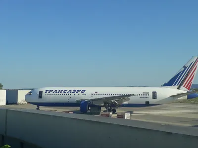 Брошенный самолет Трансаэро. Аэропорт Римини 12.08.2017 | Пикабу