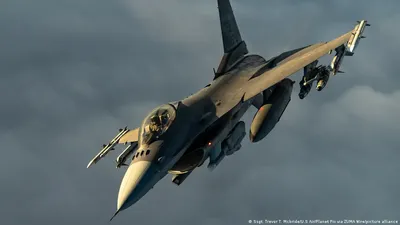 MK.RU: На Украину доставлены пять самолетов F-16 - Российская газета