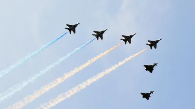 Куда делись 2800 самолётов ВВС Украины с 1992 по 2023 год? Кто «подрезал»  крылья. - YouTube