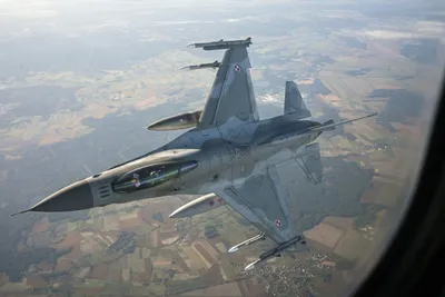 Только начало\". Нидерланды предоставят Украине 42 самолета F-16 -  Зеленский. Читайте на UKR.NET