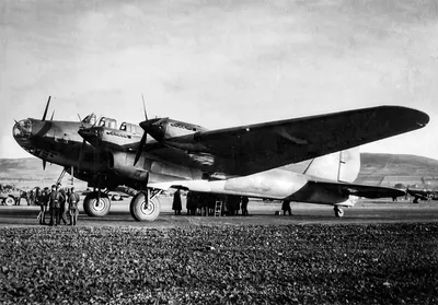 Aeroflap - Узнайте подробности о самолетах B-17 и P-63 времен Второй  мировой войны, которые столкнулись в США.