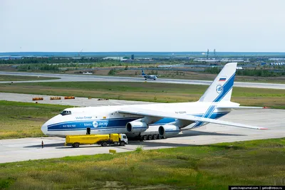 Самый большой самолет в мире вернулся на родину — в Украину - ХВИЛЯ