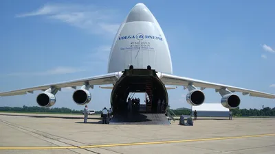 Lockheed C-5 Galaxy. Самый крупный военно-транспортный самолёт ВВС США в  цифрах и фактах
