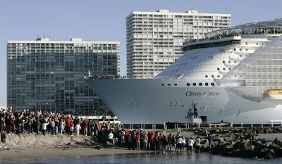 Самый большой круизный лайнер крупнее Титаника в 5 раз — подборка  фотографий - Hi-News.ru