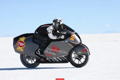 Новое изображение мотоцикла с потрясающей скоростью (бесплатно, Full HD, 4K)