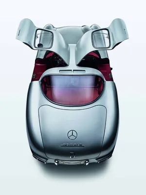 Mercedes-Benz – самый дорогой автомобильный бренд в мире