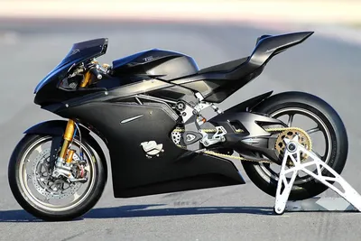 Впечатляющие детали и дизайн: самый дорогой мотоцикл на фото