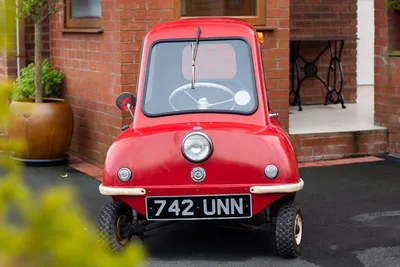 Самый маленький автомобиль в мире Peel... - Исторические Фото | فيسبوك