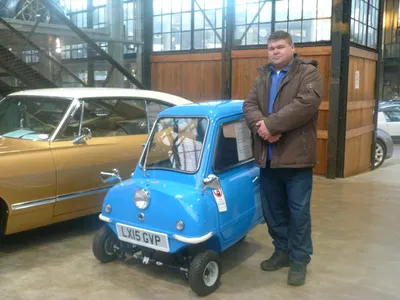 Житель Немецкого района увидел самый маленький в мире серийный автомобиль |  Новое время