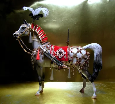 Купить кавалерийское седло для лошади - интернет-магазин «Полнолуние»