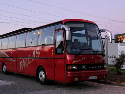 Купить Setra S 215 HD Туристический автобус 1992 года в Тюмени: цена 600  000 руб., дизель, механика - Автобусы