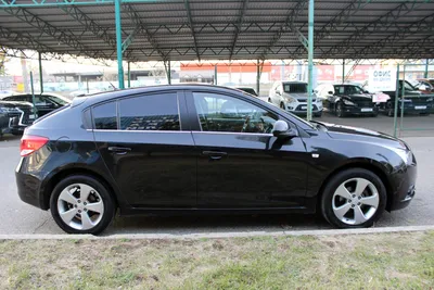 Бортжурнал Chevrolet Cruze Hatchback чёрный