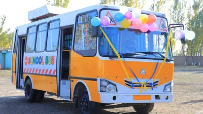 Школьные автобусы для учеников РФМШ в подарок от членов Попечительского  совета школы | РФМШ Алматы