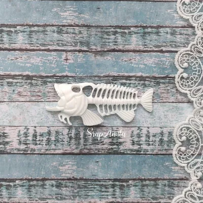 Игрушка для собак из цельнолитой резины \"Скелет рыбы\", 125мм, Triol купить  оптом в Москве | AMMA