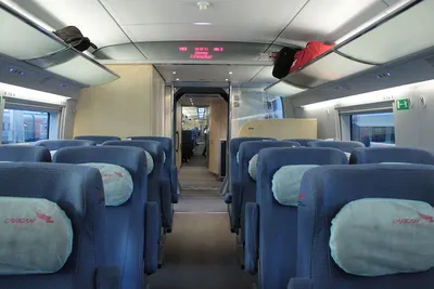 ВИДЕО: Новый скоростной поезд, который доставит вас до места быстрее  самолета - Turist