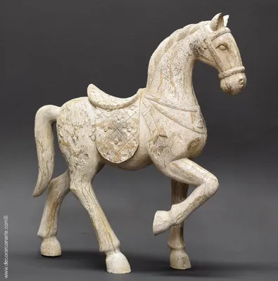 Бронзовая статуя коня - Скульптуры бронзовые лошади