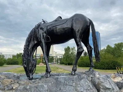 скульптура Лошади, цена 750 000 сум от Haykaltarosh, купить в Ташкенте,  Узбекистан - фото и отзывы на Glotr.uz