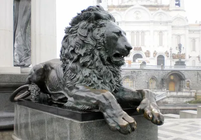 Статуи львов на страже Москвы | Скульптуры львов от камнерезной мастерской  The Lions