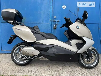 Представлен концептуальный электрический скутер BMW CE 04
