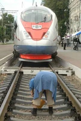 Проводник поезда — о работе в РЖД, пассажирах, романтике и коррупции на  железной дороге - Инде