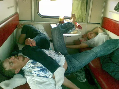 Мурманчан возмутила публикация фото спящего человека в соцсети | АВТО:  Транспорт | АВТОМОБИЛИ | АиФ Мурманск