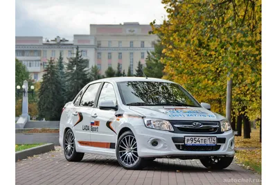АвтоВАЗ показал гоночную версию спортивного лифтбека Lada Granta Sport |  KPIZ.ru