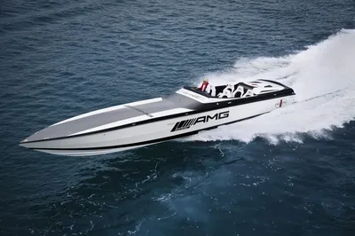 Скорость катера - какая максимальная скорость моторной лодки — Velvette  Marine