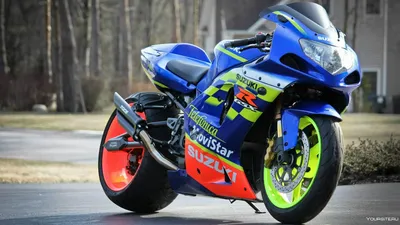 2024 год: новые фото и картинки с мотоциклами Suzuki
