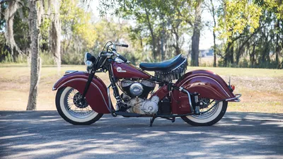 История на фотографии: старинные мотоциклы в своей красе