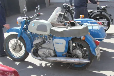 Фотографии старинных мотоциклов на задний фон