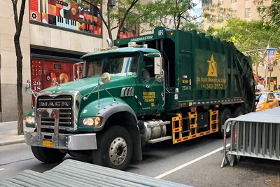Американские грузовики в Нью-Йорке