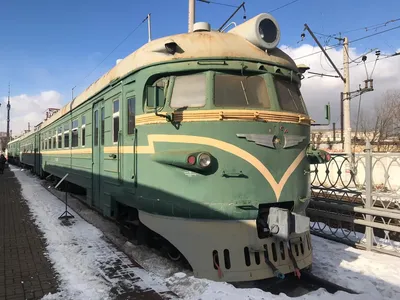 Назад в прошлое: 4 линии-неудачницы метро Москвы, где ездят самые старые  поезда | Ностальгия по СССР и 90-м | Дзен