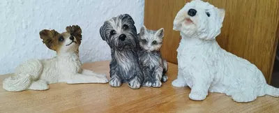 Парные статуэтки «Собаки с медальонами»
