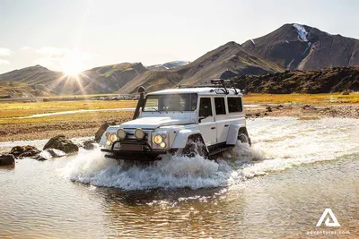 Super jeep iceland hi-res stock photography and images - Alamy