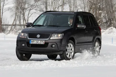 Передний ус труба на Suzuki Grand Vitara 05-16. Купить переднюю дугу Сузуки  Гранд Витара 05-16 в Киеве