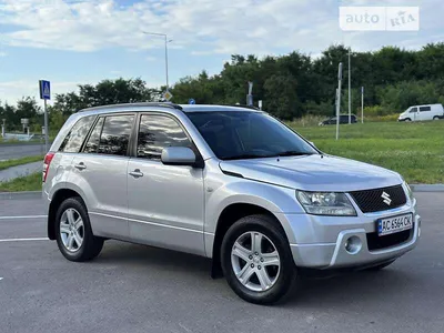 Напрягаем зрение, ища новое во внедорожнике Suzuki Grand Vitara — ДРАЙВ