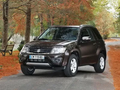 Передний ус двойная труба с грилем на Suzuki Grand Vitara 05-16. Купить  переднюю дугу Сузуки Гранд Витара 05-16 в Киеве