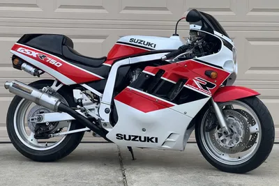 2006 Suzuki GSX-R 750 Motorcycle Rental in Green Bay , WI m-9y3zm29