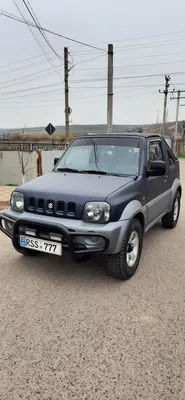 Suzuki Jimny Vvt Автоматически 13 Бензин Двигатель Внедорожник U K —  стоковые фотографии и другие картинки 4х4 - iStock