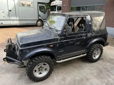 Suzuki Samurai