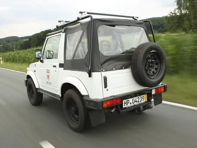 Алматы, № 415 SYA 02 — Suzuki Samurai '81-98 — Фото — OldCarFoto