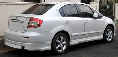 Suzuki SX4 sedan Stock Photo - Alamy