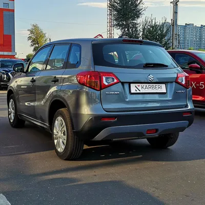 Интерьер салона Suzuki Vitara (2014-2018). Фото салона Suzuki Vitara. Фото  #3