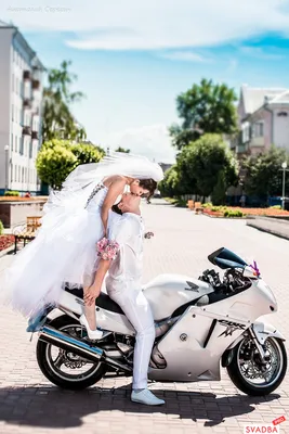 Уникальная концепция свадеб на мотоциклах: фотоотчет